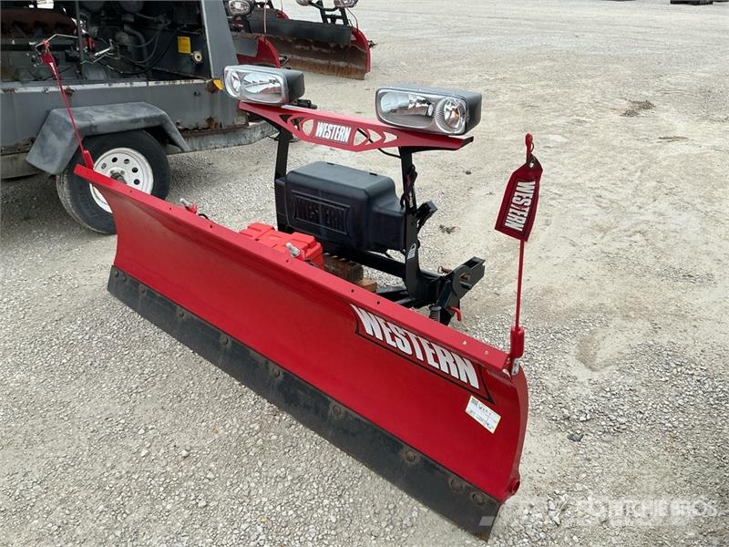 7 ft 6 in 2 Way HTS Western 1/2 Ton Pick Up Snow P Снегочистачки