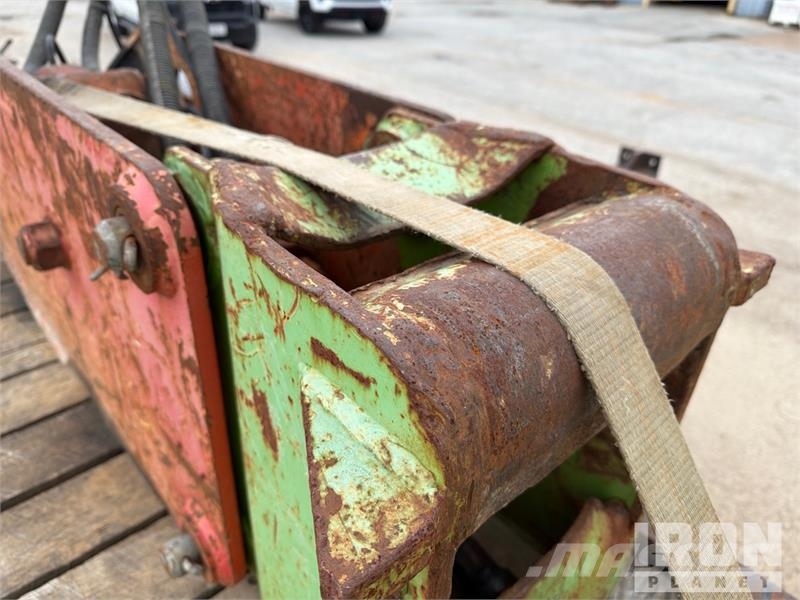  75 in Hydraulic Breaker - Fits John Deere 410 مطارق / كسارات