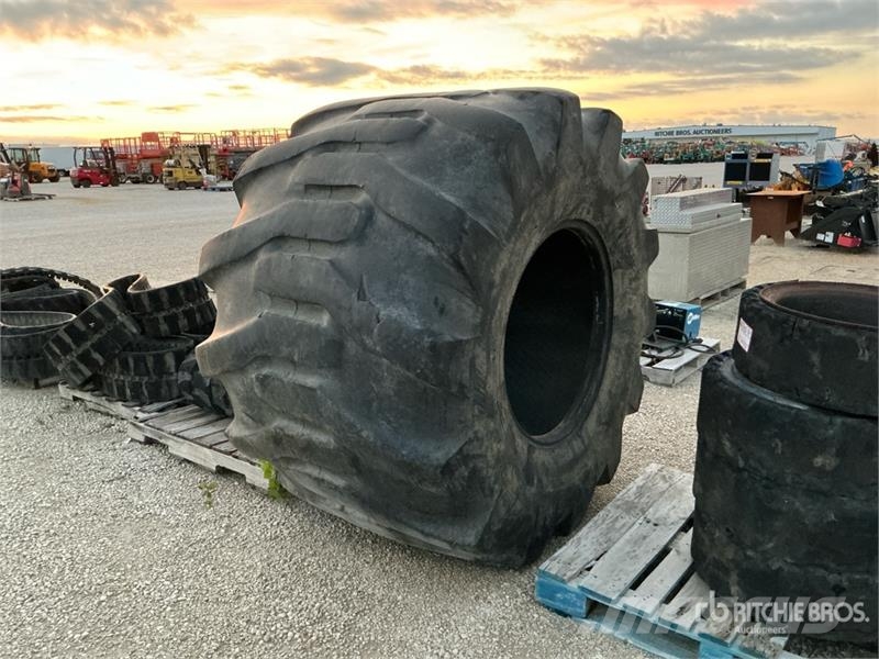 78X45.00-32 Tire Drugi deli