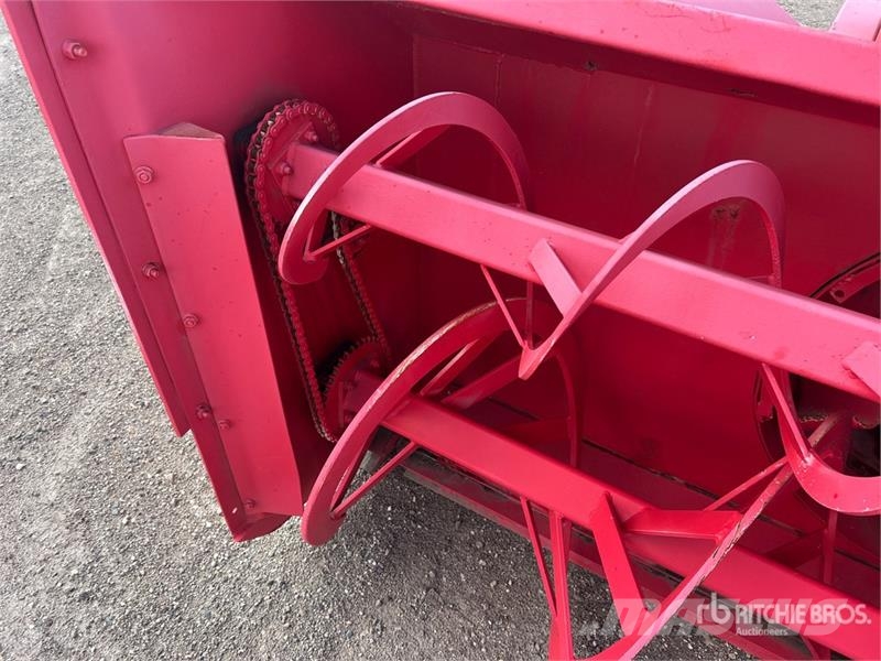  8 ft 3-Point Snow Blower - Fits Tractor 扬雪机