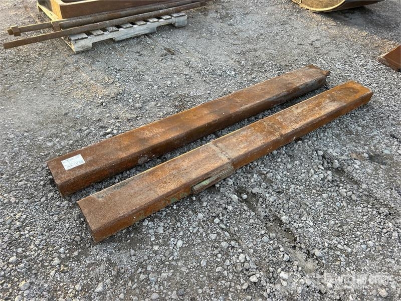 84 in Fork Extensions Vilice