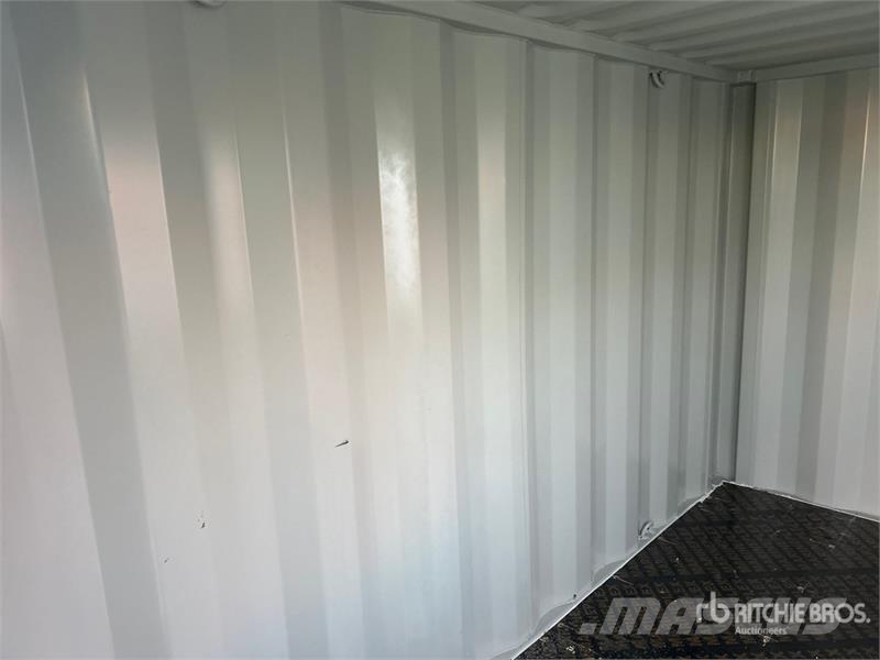  9 ft Storage Container (Unused) Contenedores de almacenamiento