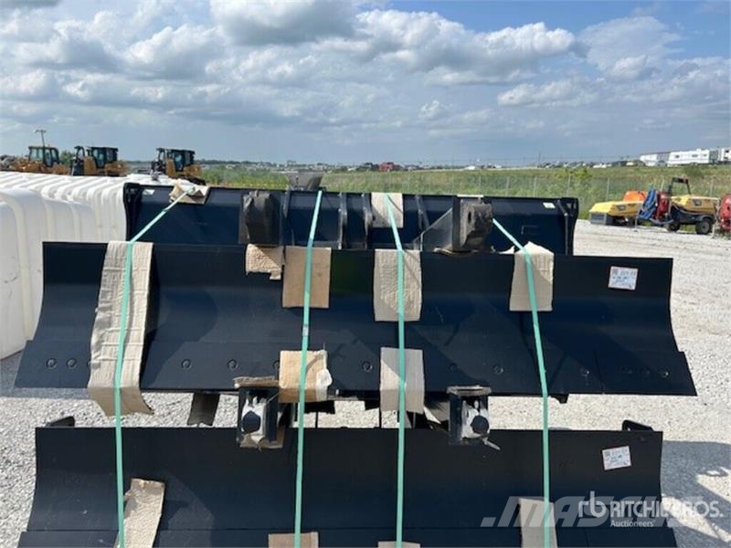 90 in Blade Attachment - Fits Cat 308 (Unused) Πτερύγια