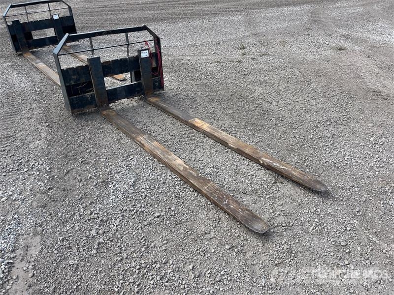96 in Skid Steer Forks Fourche