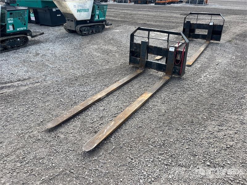 96 in Skid Steer Forks Fourche