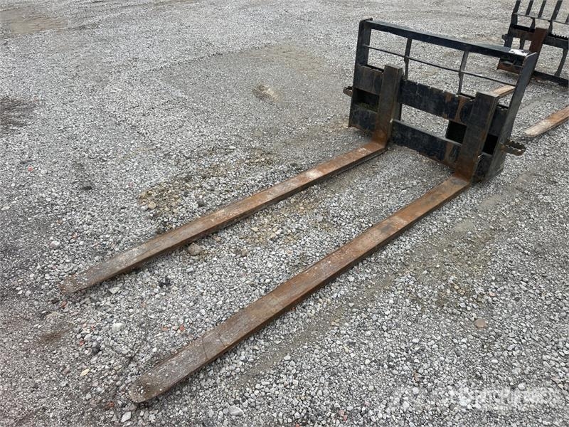 96 in Skid Steer Forks Garfos