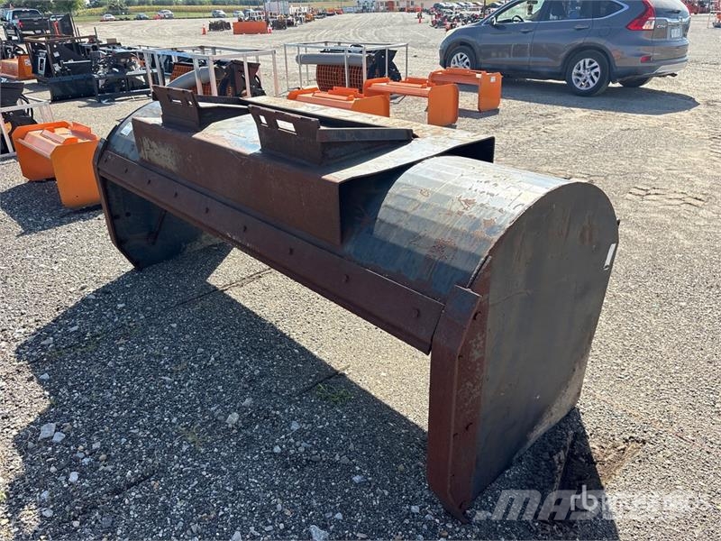  96 in Skid Steer Snow Pusher Snežne daske i plugovi