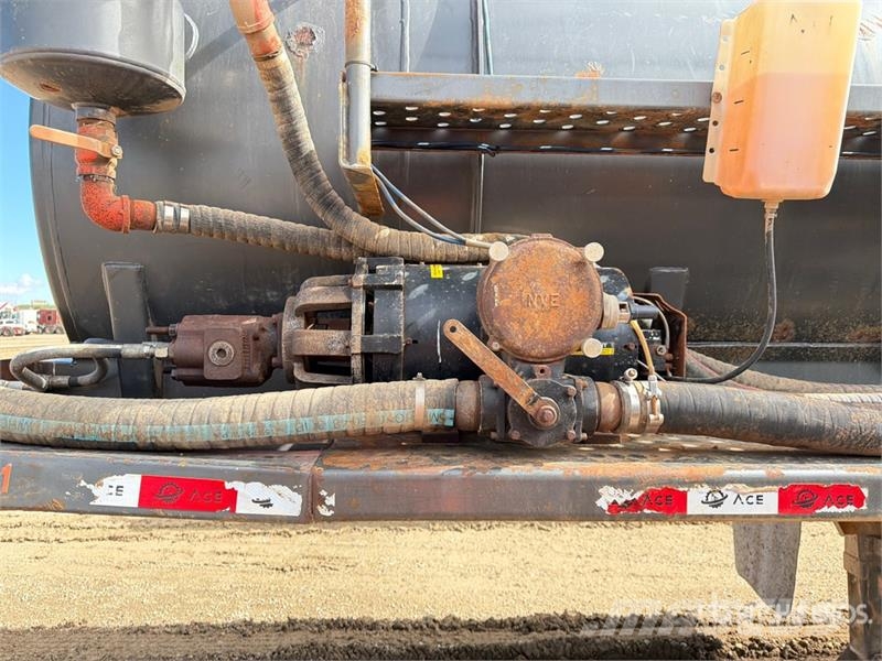 Ace 165 bbl Tri/A Vacuum Tanker Trailer 罐體拖車