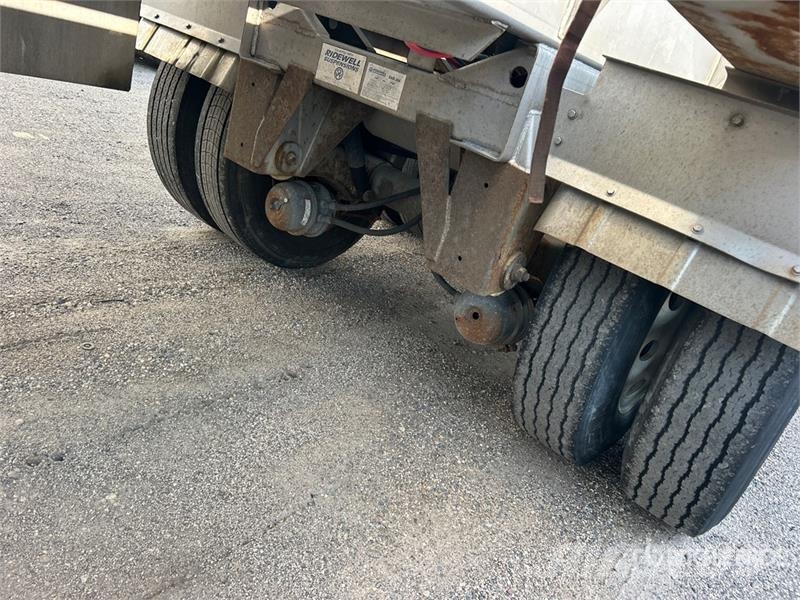 ACRO 6000 gal T/A Vacuum Tanker Trailer مقطورات ذات صهاريج