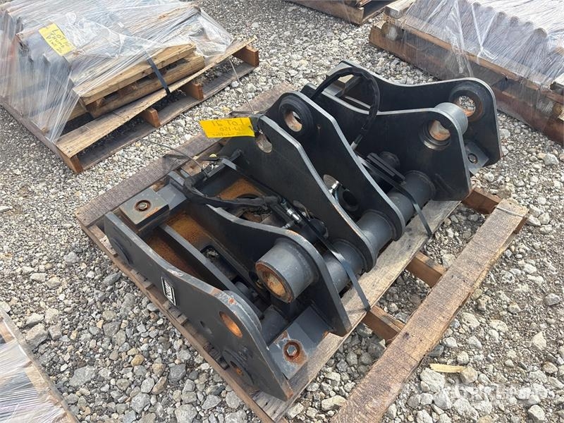 ACS 48 in Wheel Loader Quick Coupler - Fits Hitachi ZW Gradbeništvo - drugo