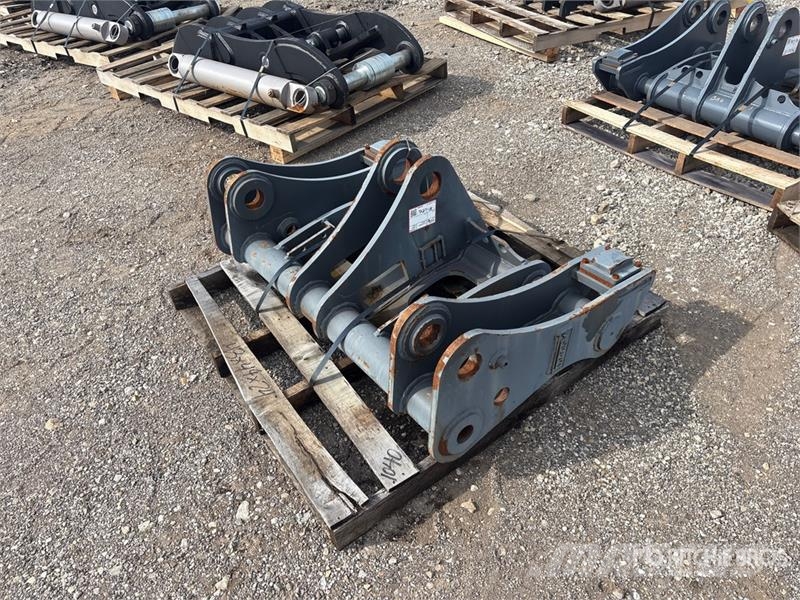 ACS 48 in Wheel Loader Quick Coupler - Fits Doosan DL2 Gradbeništvo - drugo