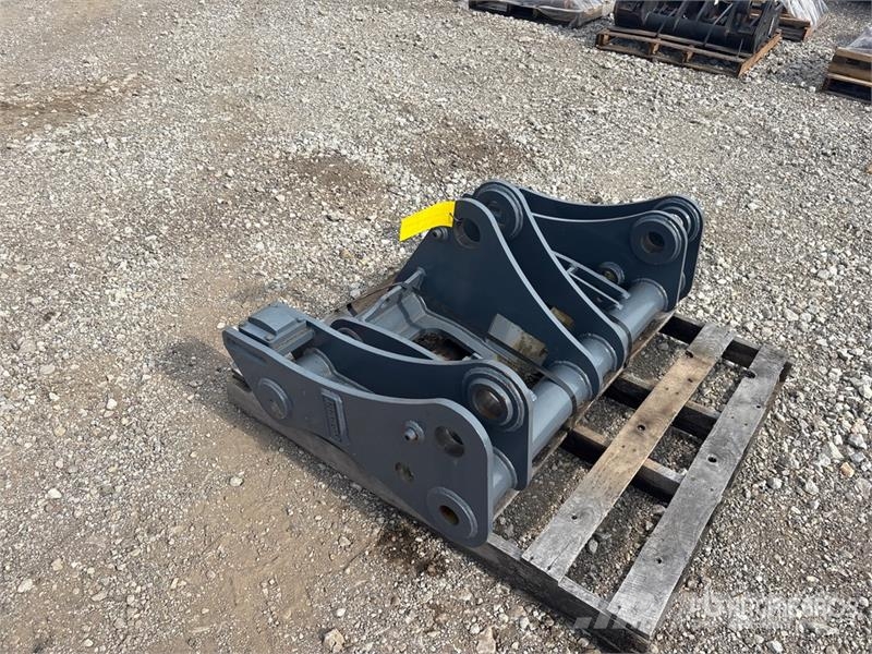 ACS 48 in Wheel Loader Quick Coupler - Fits Doosan DL2 Gradbeništvo - drugo