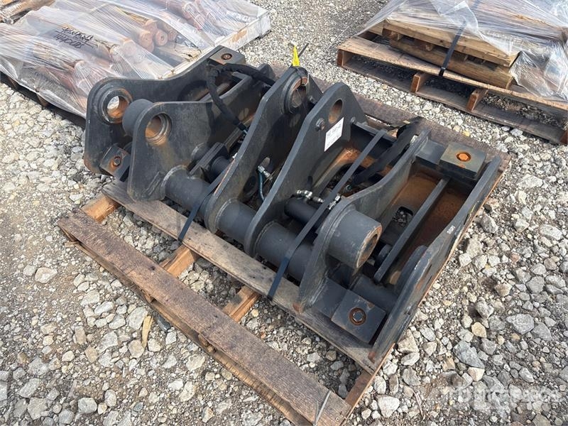 ACS 48 in Wheel Loader Quick Coupler - Fits Hitachi ZW Gradbeništvo - drugo