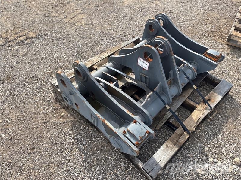 ACS 48 in Wheel Loader Quick Coupler - Fits Doosan DL2 Gradbeništvo - drugo