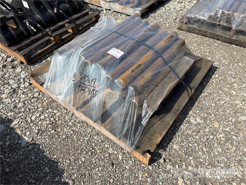 ACS of (1) Pallets of ACS Excavator Pins 其他組件