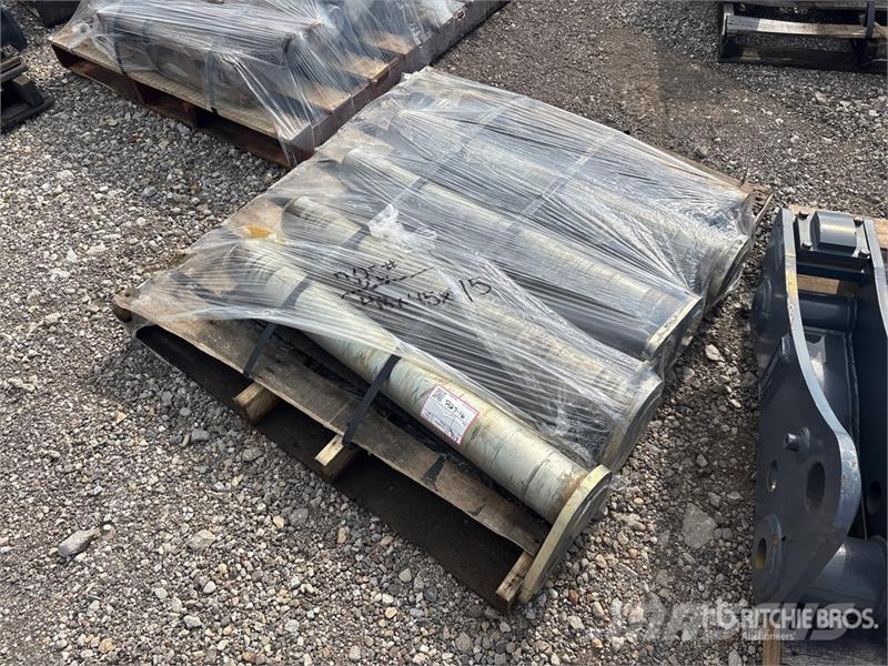 ACS of (1) Pallets of ACS Excavator Pins Muut