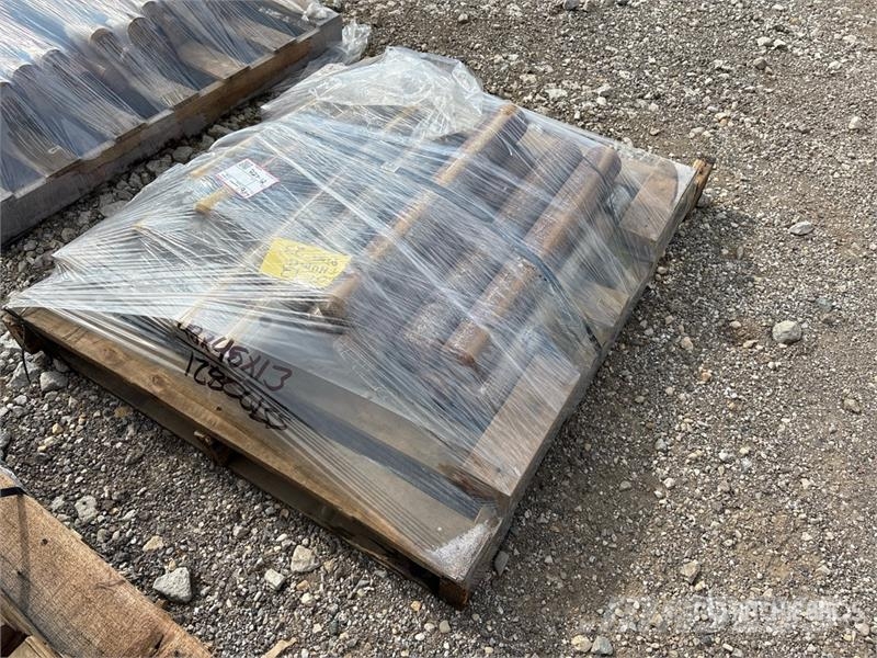 ACS of (1) Pallets of ACS Excavator Pins Muut