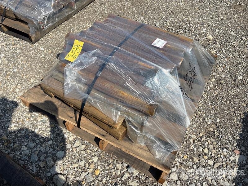 ACS of (1) Pallets of ACS Excavator Pins 其他組件