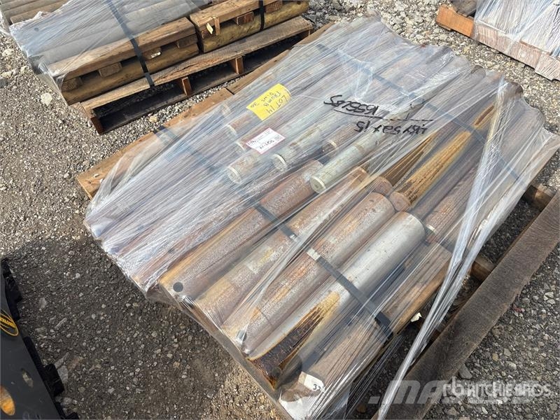 ACS of (1) Pallets of ACS Excavator Pins Muut
