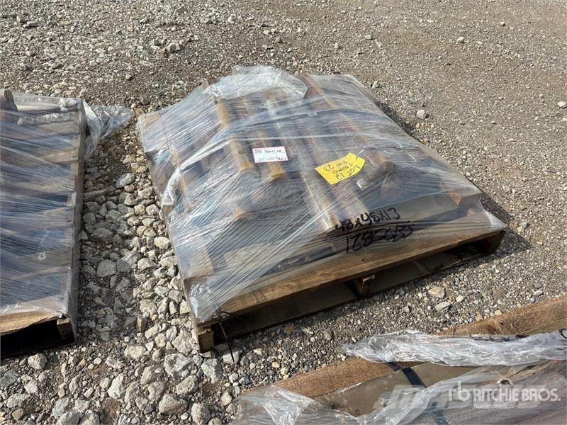 ACS of (1) Pallets of ACS Excavator Pins Muut