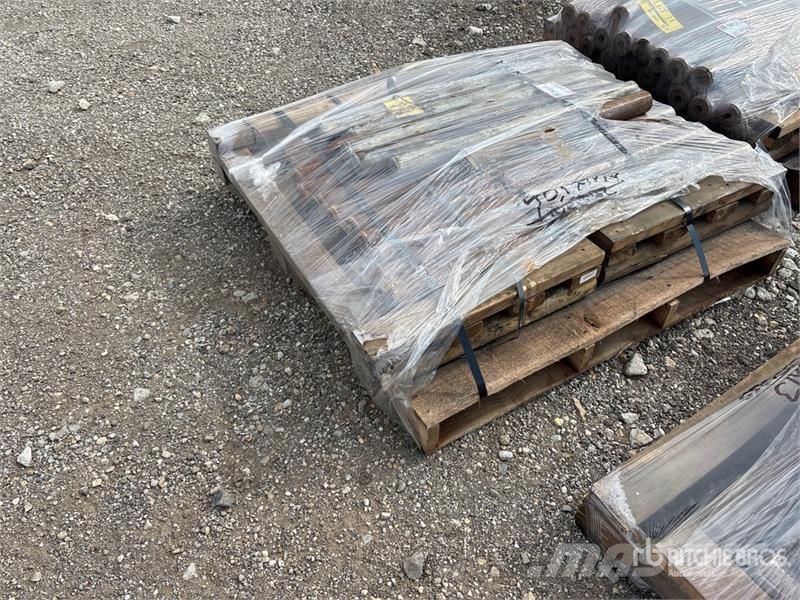 ACS of (1) Pallets of ACS Excavator Pins Muut