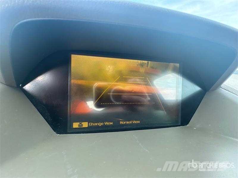 Acura MDX سيارات