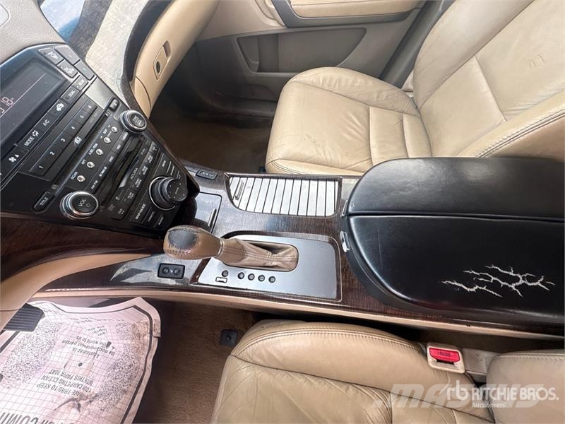 Acura MDX سيارات