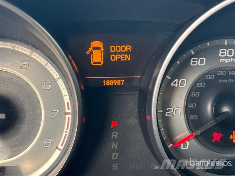 Acura MDX سيارات