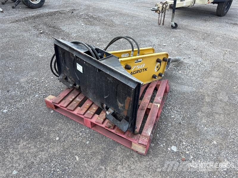 AGROTK 750 Skid Steer Breaker 破碎锤