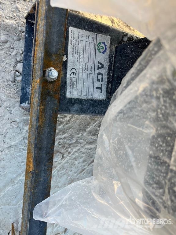 AGT AC 40 gal Air Compressor (Unused) Компресори