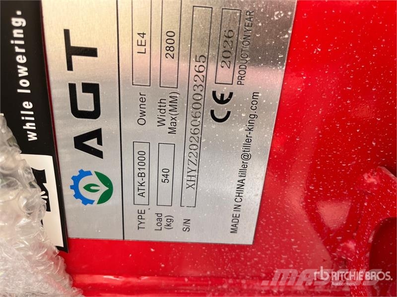 AGT ATK-B1000 2 Post 10000 lb Vehicle Lift (Unused) Muu