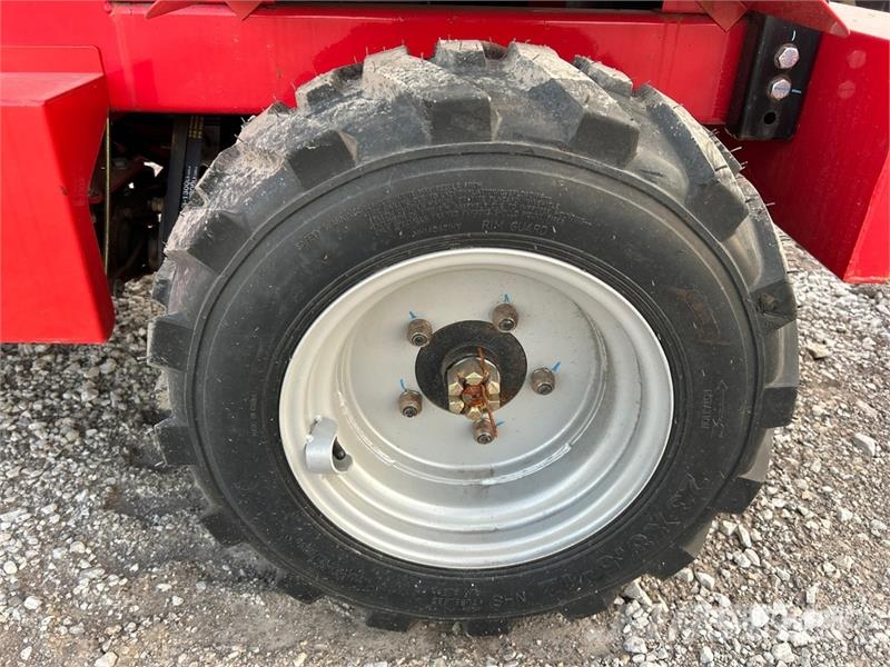 AGT KRW23 Wheel Loader Gumikerekes homlokrakodók
