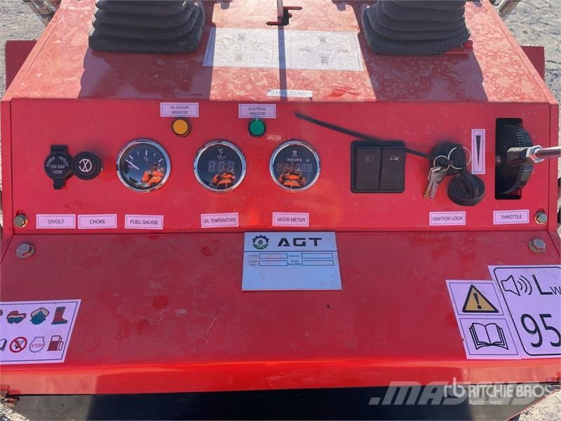 AGT LRT23 Skid steer loaders