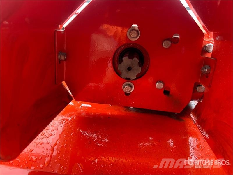 AGT MH145 56 in 3-Point Rotary Tiller (Unused) Power harrows and rototillers