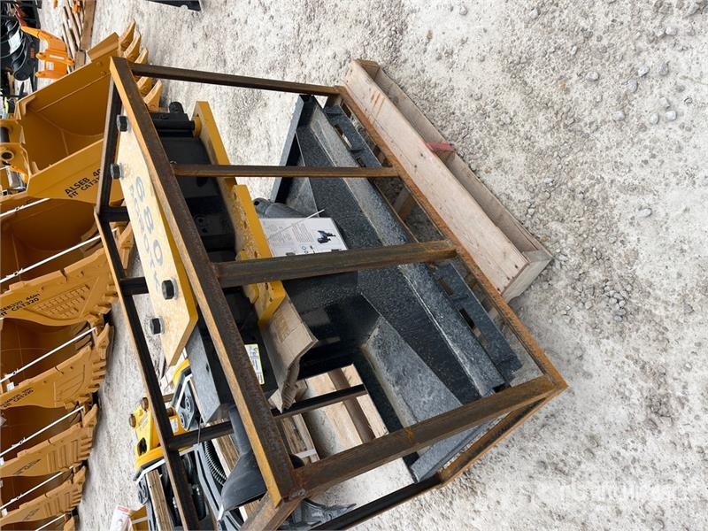 AGT PD680-PZ Skid Steer Post Driver (Unused) フェンス機材