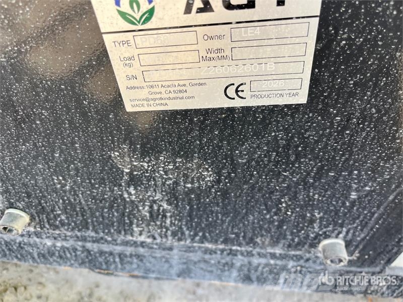 AGT PD680-PZ Skid Steer Post Driver (Unused) Karja-aidat