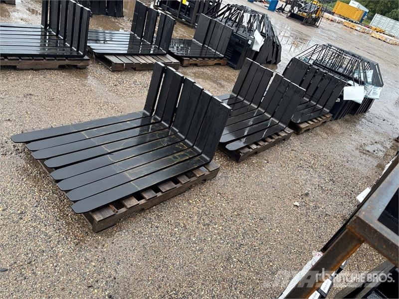 AGT SA Qty of (12) Skid Steer Forks (Unused) 지게차