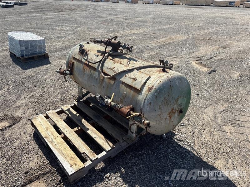  Air Tank Fuel and additive tanks