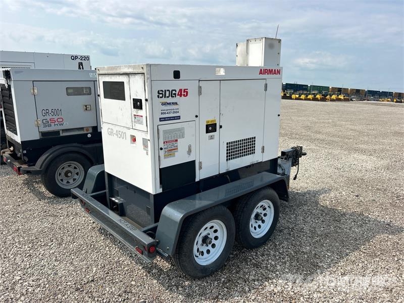 Airman SDG45S-8E2 28.3 kW Mobile Generator Set Dízel áramfejlesztők