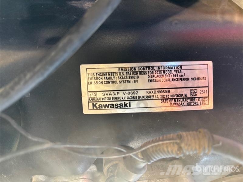 Altoz TRX 766I Zero-Turn Lawn Mower ركوب الحشائش