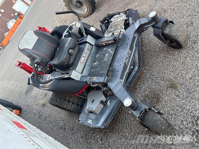 Altoz TRX 766I Zero-Turn Lawn Mower ركوب الحشائش