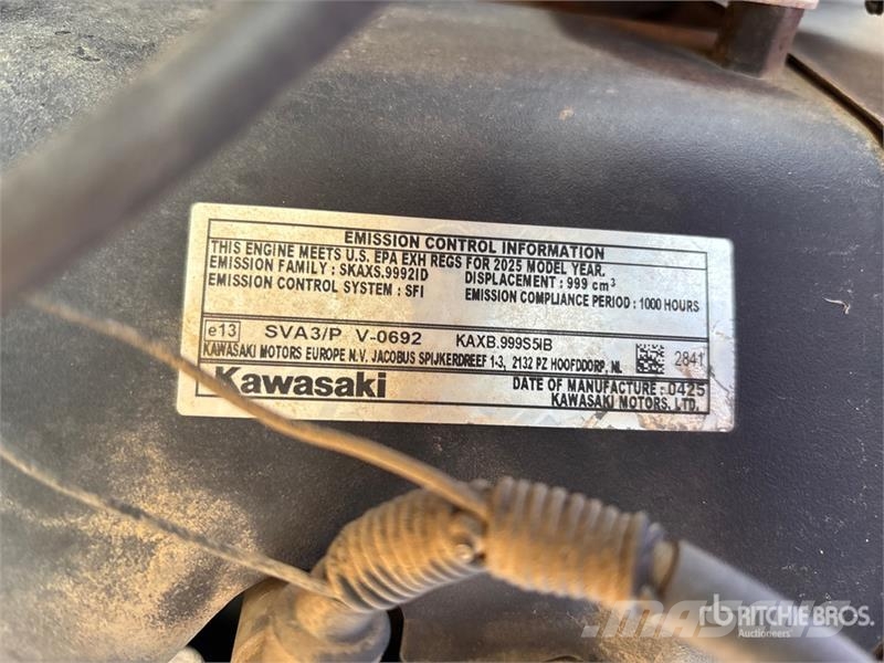 Altoz TRX 766I Zero-Turn Lawn Mower ركوب الحشائش