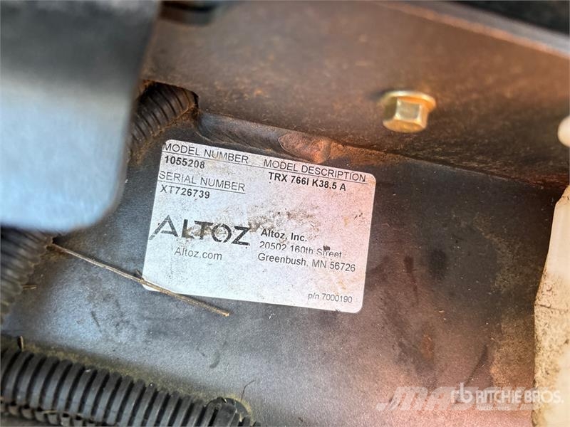 Altoz TRX766I Zero-Turn Lawn Mower Sodo traktoriukai-vejapjovės