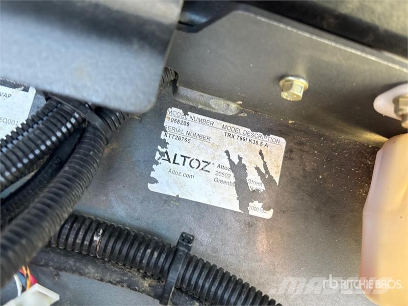  Altoz TRX766I Zero-Turn Lawn Mower Vrtni traktor kosilnice