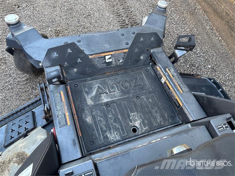  Altoz TRX766I Zero-Turn Lawn Mower Vrtni traktor kosilnice