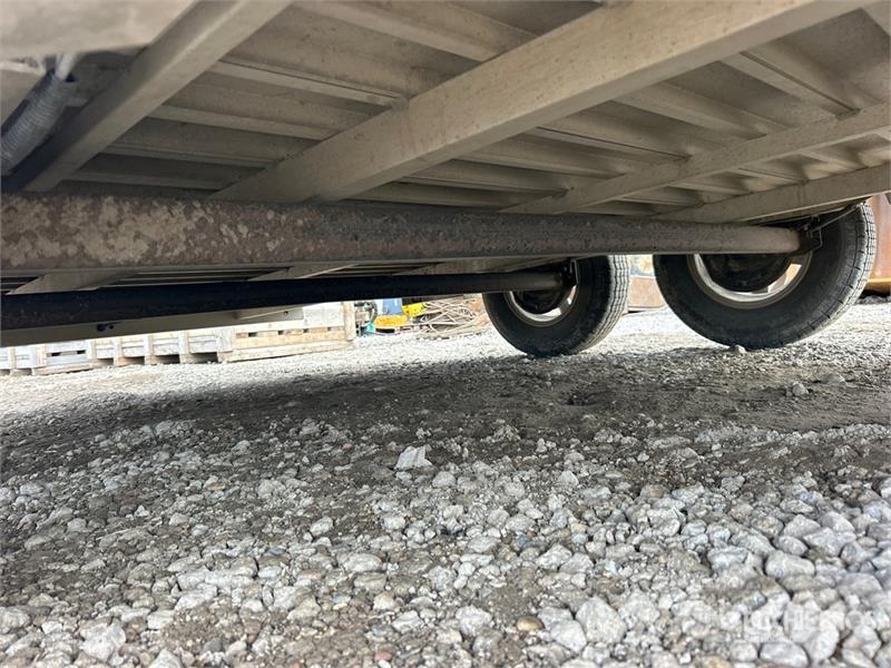 Aluma ALUL7816BY 16 ft T/A Equipment Trailer Prikolice za prevoz vozil