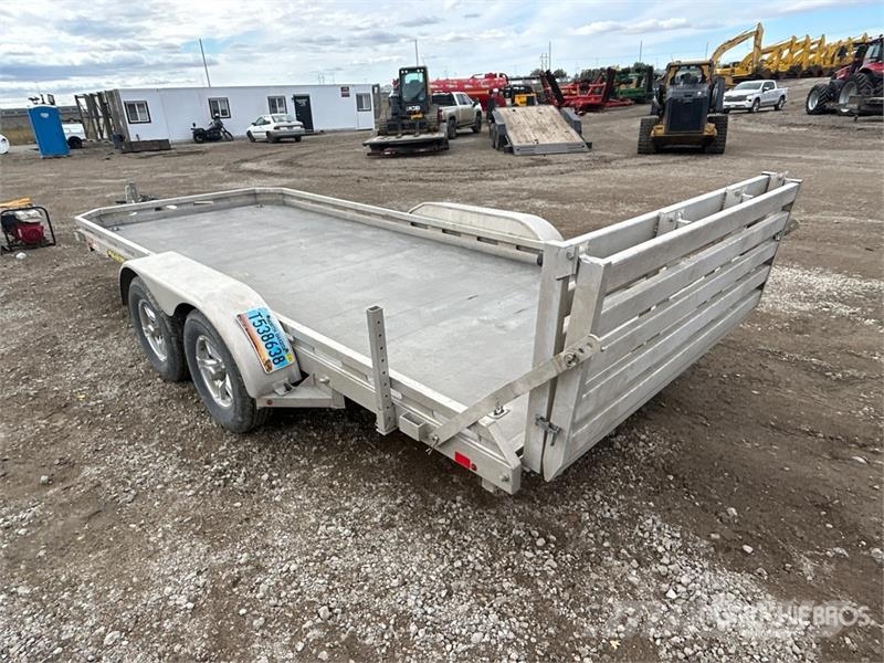 Aluma ALUL7816BY 16 ft T/A Equipment Trailer Prikolice za prevoz vozil