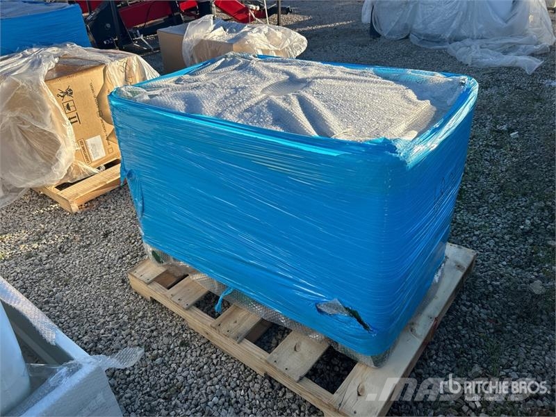 AM Tank 116 gal Portable Poly Diesel Fuel Tank (Unuse Fuel and additive tanks