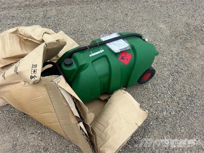 AM Tank 29 gal Portable Poly Transfer and Dispensing  Depósitos de combustible y aditivos