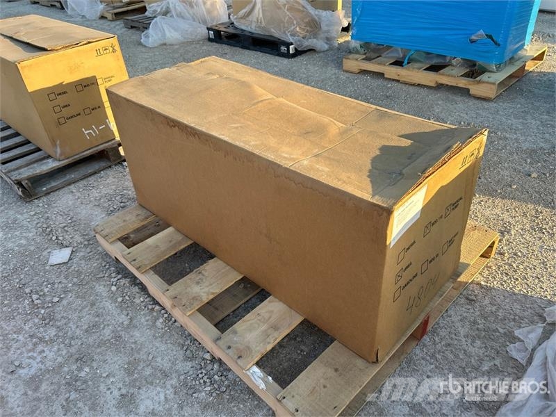 AM Tank 29 gal Portable Poly DEF Tank (Unused) Kraftstoff- und Zusatzstoffbehälter